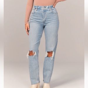 Abercrombie & Fitch | The 90s Straight Ultra High Rise | Curve Love | 24s